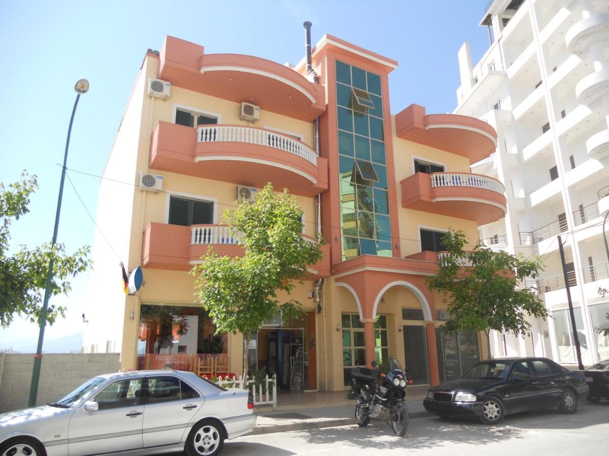 Apartment Urania_1 Sarandë Exterior foto